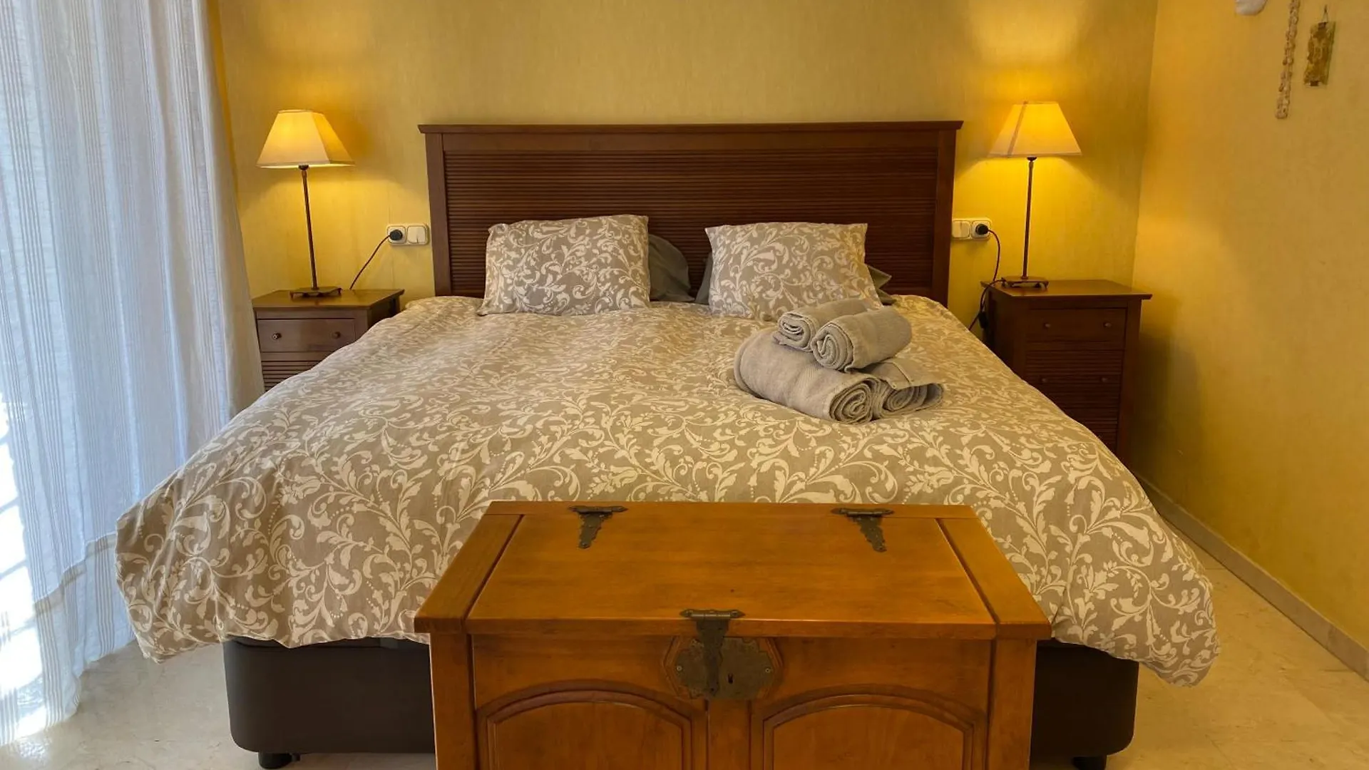 4 Bedroom Apartment Close By Beach In Fuengirola